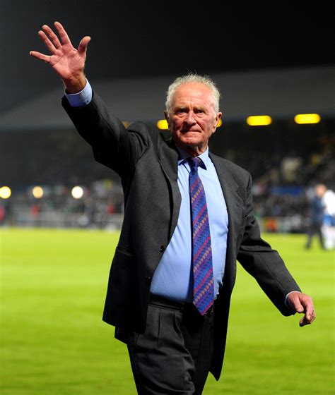 Harry Gregg was once most expensive goalkeeper on planet - but actions ...