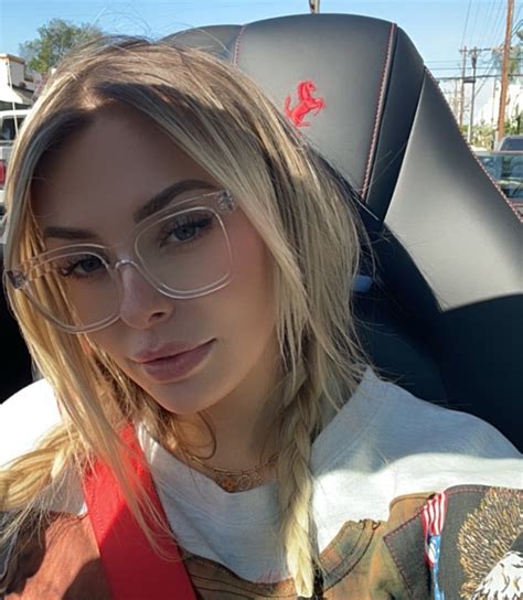 Corinna Kopf Biography, Age, Career and Net Worth - Contents101
