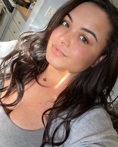 No makeup 😌 | No makeup selfies, Pretty selfies, Without makeup