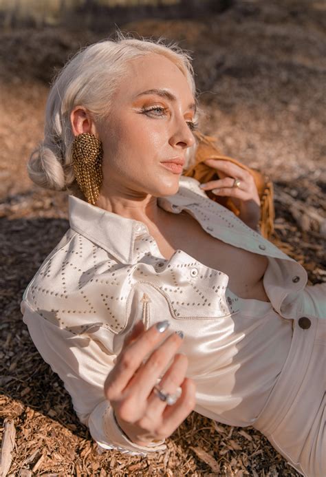 Space Cowgirl – The Vintage Epicurean