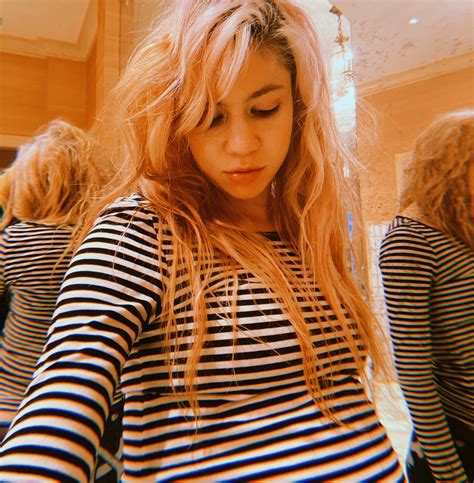 TW Pornstars - 1 pic. 𝖦𝗋𝗂𝗆𝖾𝗌 ⏳. Twitter. Chubby fairy 🍓🦋🦔. 3:24 AM - 16