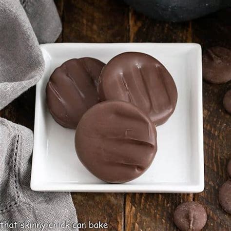 Homemade York Peppermint Patties - That Skinny Chick Can Bake