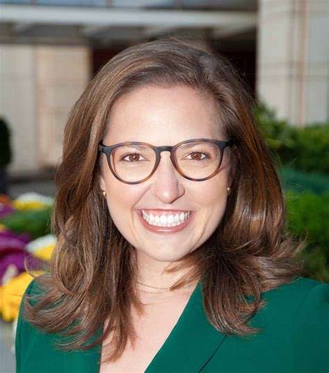 Cassie Lundgren | Managing Director | The Oxbridge Group