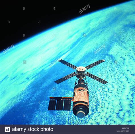 skylab space high resolution stock photography  images alamy