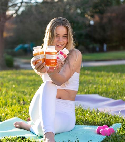 Alexa Blair Robertson's feet