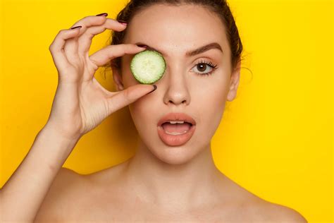 Vitamin K in Skincare: Benefits & How to Use 2026