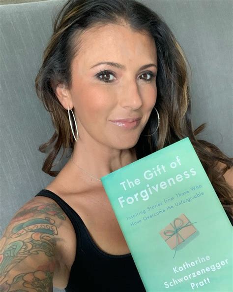 talinda bennington  chester bennington death age