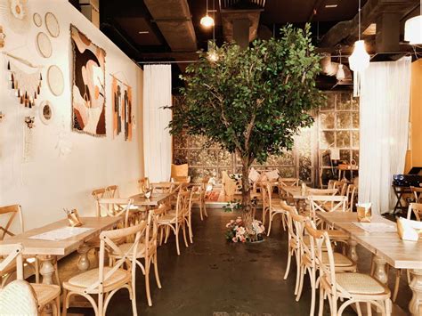 themed cafes  singapore