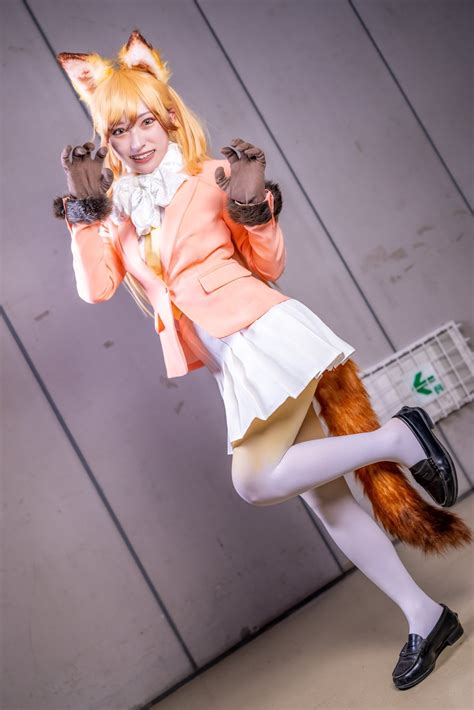 Ezo Red Fox Cosplay by @dr_kmm on Twitter : r/KemonoFriends