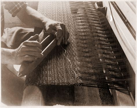 Ep. 131 - The History of Weaving at Black Mountain College - Yale