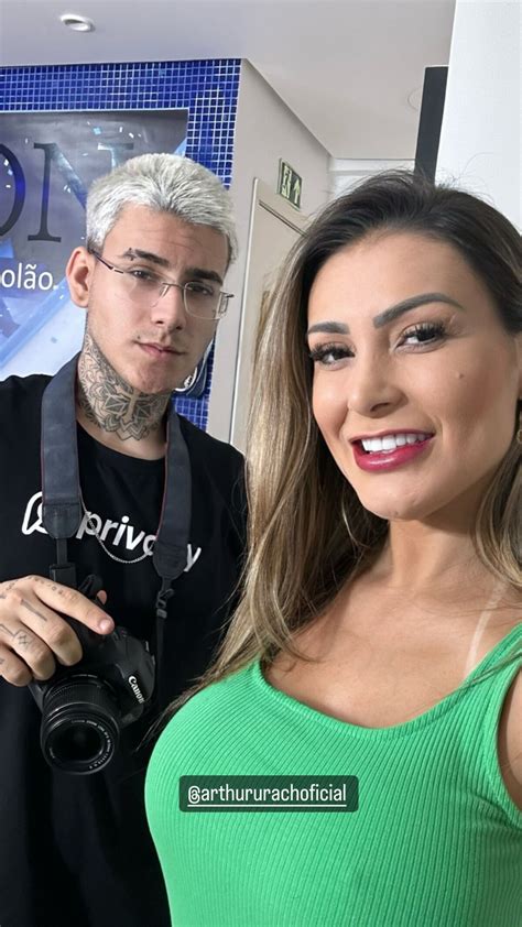 Foto: Arthur Urach causou polêmica no ano passado, quando gravava os