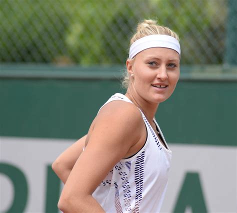 Download Kristina Mladenovic Smiling Wallpaper | Wallpapers.com