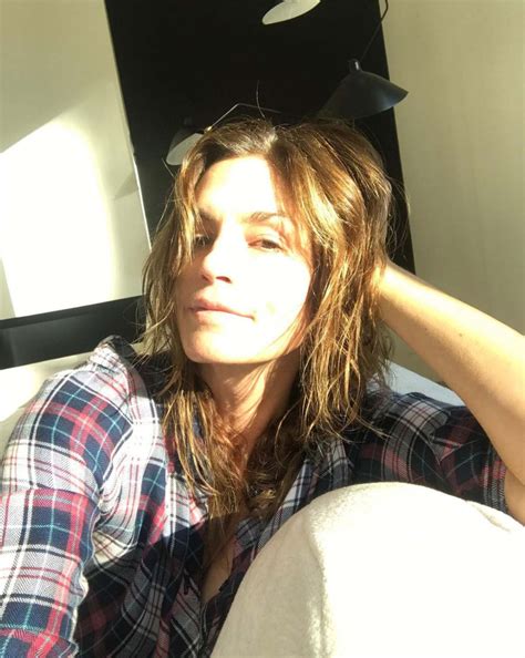 Cindy Crawford No Makeup, Bare-Face Selfies: Pics | Us Weekly