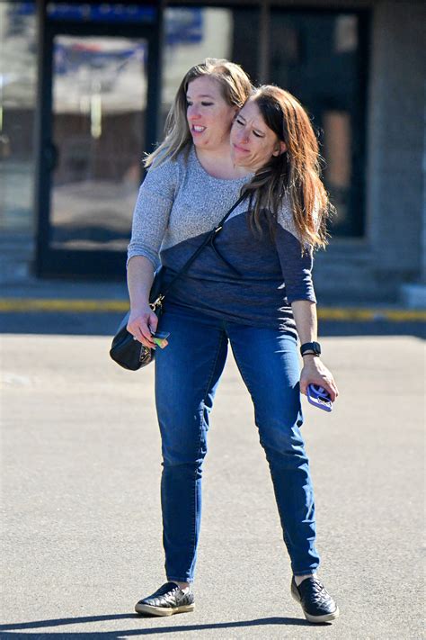 Abby Hensel's Husband Likely Has 'Complicated' Sex With Twins | In