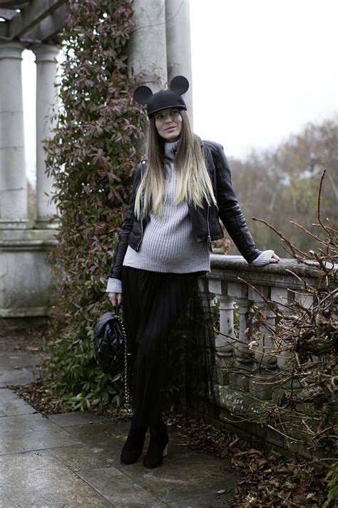 Mickey Mouse Hat - Fashion Addicted