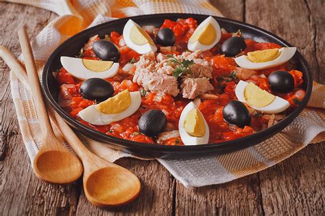 Tunisian Food: 15 Must-Try Dishes in Tunis | Will Fly for Food