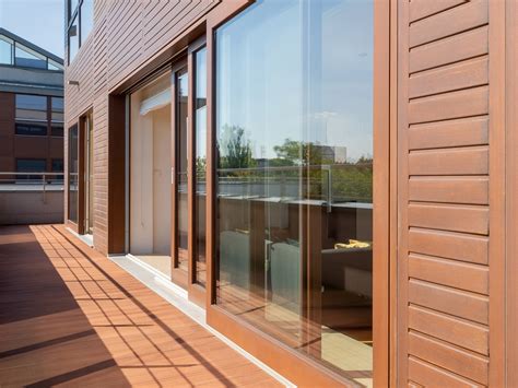 Sliding patio doors professional installers. Fitting & building company