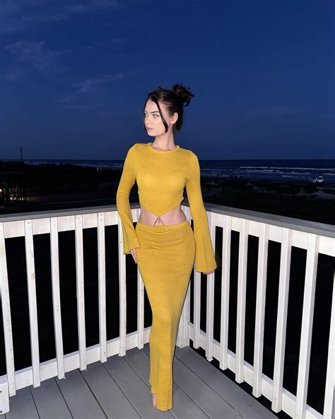 Jayde (@jaydecrutledge) • Instagram photos and videos