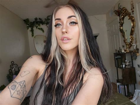 you were built to worship me, you were made to empty your pockets in