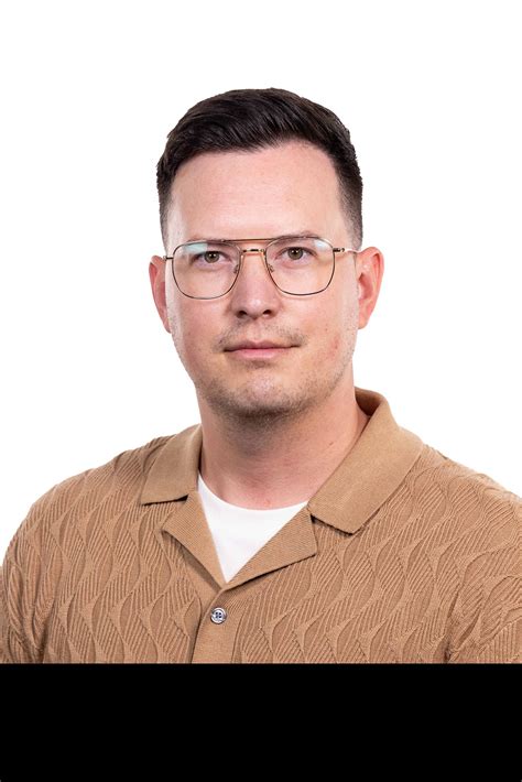 Witness: Muni operator was ‘slumped down’ over controls before violent