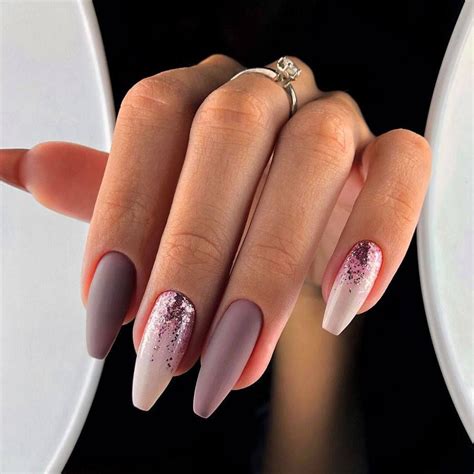 30+ Mauve Color Nail Art Ideas To Look Flawless To The Fingertips ...