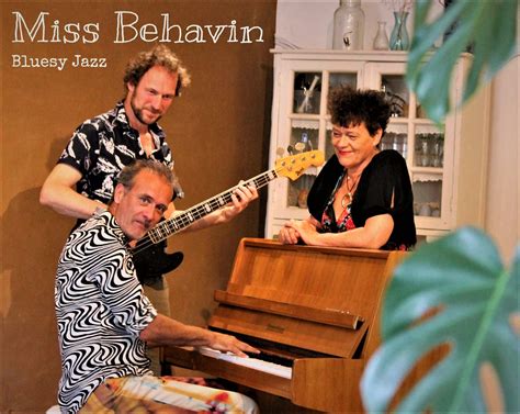 About – Miss Behavin