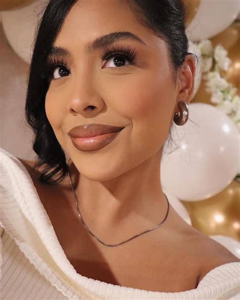 Sierra Skye🦋 (@sierraxskye_) • Instagram photos and videos