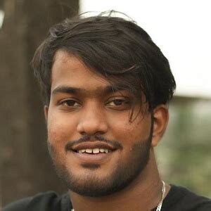 khan sultan trivia family bio famous birthdays