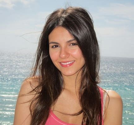 Victoria Justice No Makeup | Saubhaya Makeup