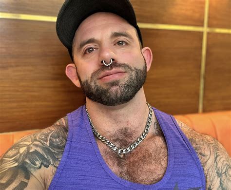 Bull Barret Pornstar