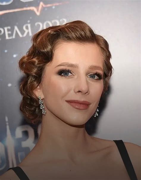 Папина дочка Лиза Арзамасова сделала нос. Пошла ли на пользу ...