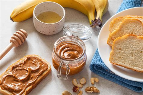 Cracking the Mystery of Cashews: The Fruit-Nut Enigma Unveiled