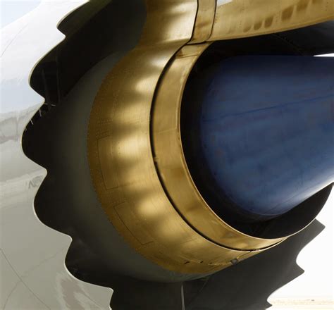 china airlines orders genx engines  power  fleet