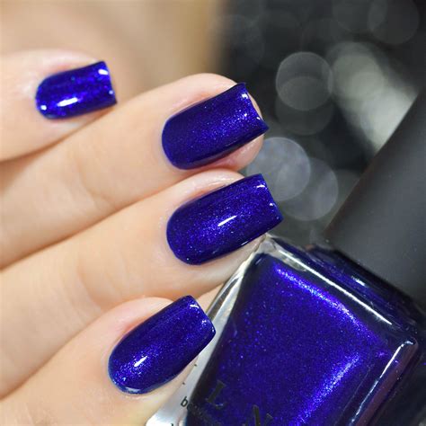 midnight blue nail color 4