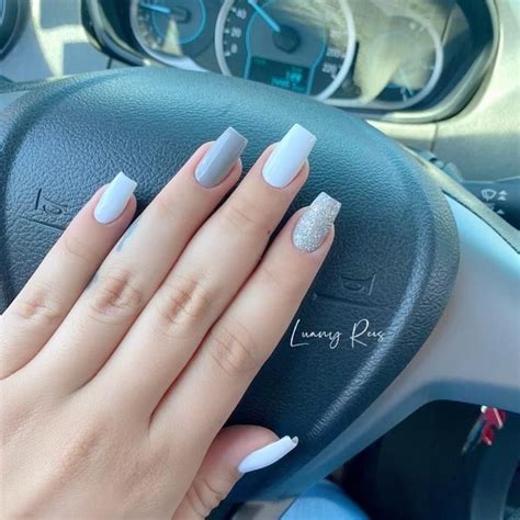 Esmaltação Cinza - Esmaltacoes brancas | Unha cinza e branco, Ideias de esmaltação unha ...
