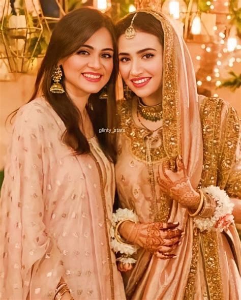 pakistani actresses   pretty sisters reviewitpk