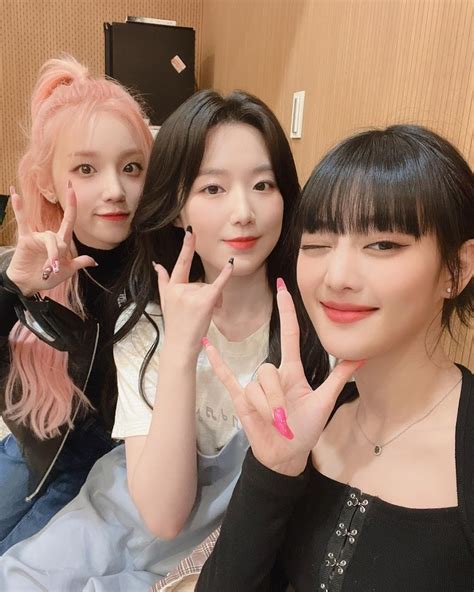 The Mom Of (G)I-DLE's Minnie Loved Yuqi So Much, She "Betrayed" Her Own ...
