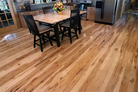 Advantages And Benefits Of Hickory Hardwood Flooring - Flooring Designs