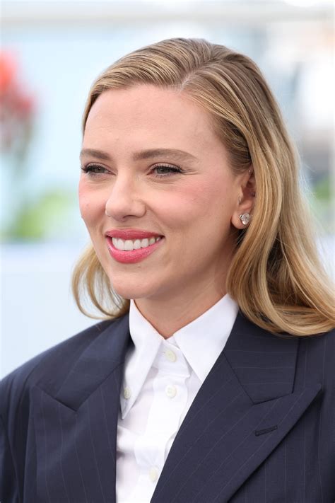 Scarlett Johansson confirma en el Festival de Cannes que la falda de