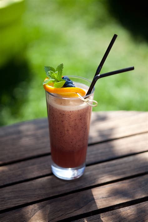 Thirsty! - It Looks Tasty