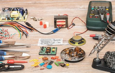 modern technology  changing  academic sector electronics