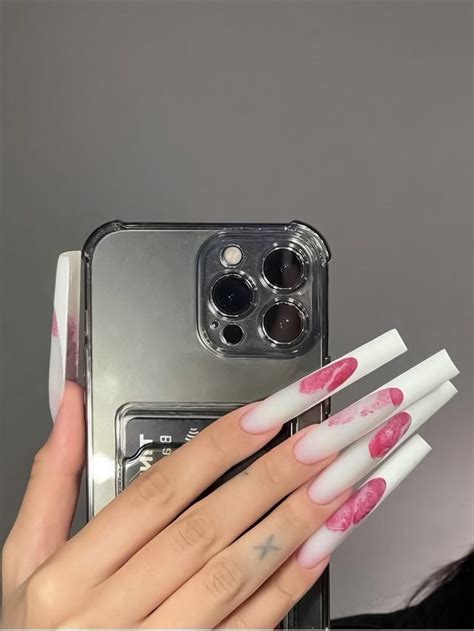 Pin di Quetzally Baltazar su Manicura de uñas nel 2024 | Unghie idee ...