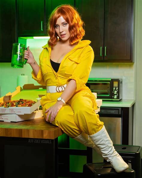 April O’Neil Cosplay From Teenage Mutant Ninja Turtles - Media Chomp