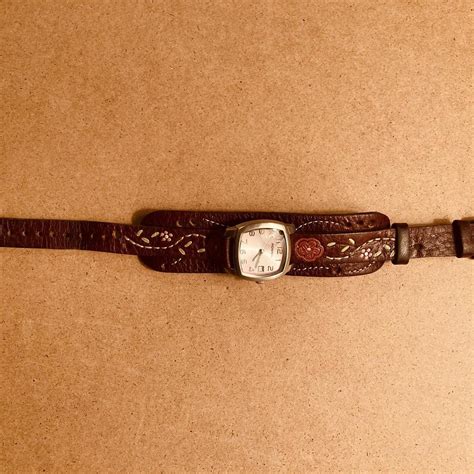 Fossil Women's Pink and Brown Watch | Depop