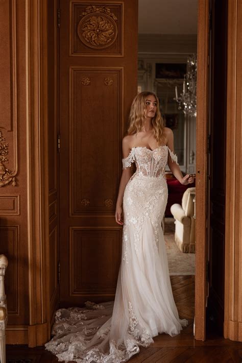 Designer Bridal Dress | Wedding Dress Flirty at Ricca Sposa Kansas City