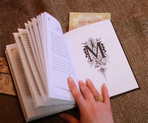 Учебники из мира "Гарри Поттера" on Behance