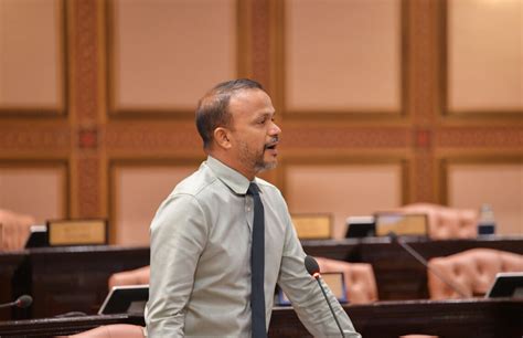 Ras Online - ދިވެހިންނަށް ޚާއްސަކޮށް 21 ދާއިރާއެއްގެ ވަޒީފާ