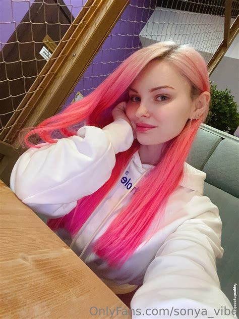 Is MoodieMaggie OnlyFans Overhyped? My Verdict Will SHOCK You Image 1