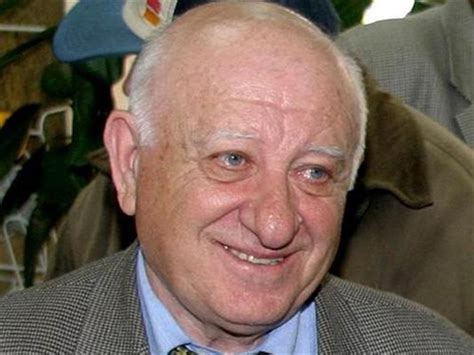 На 3 ноември рожден ден имат