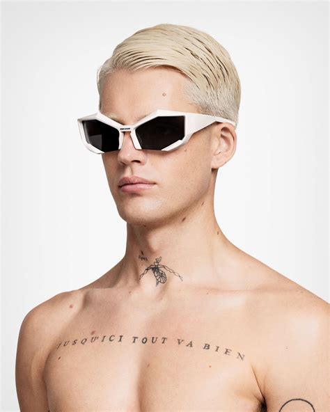 White Echo Sunglasses – KVRT STVFF